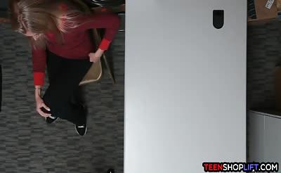 Stepdaughter fucks for her shoplifting moms freedom