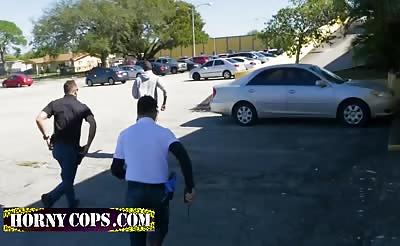 Black guy as suspect needs to suck policeman dick
